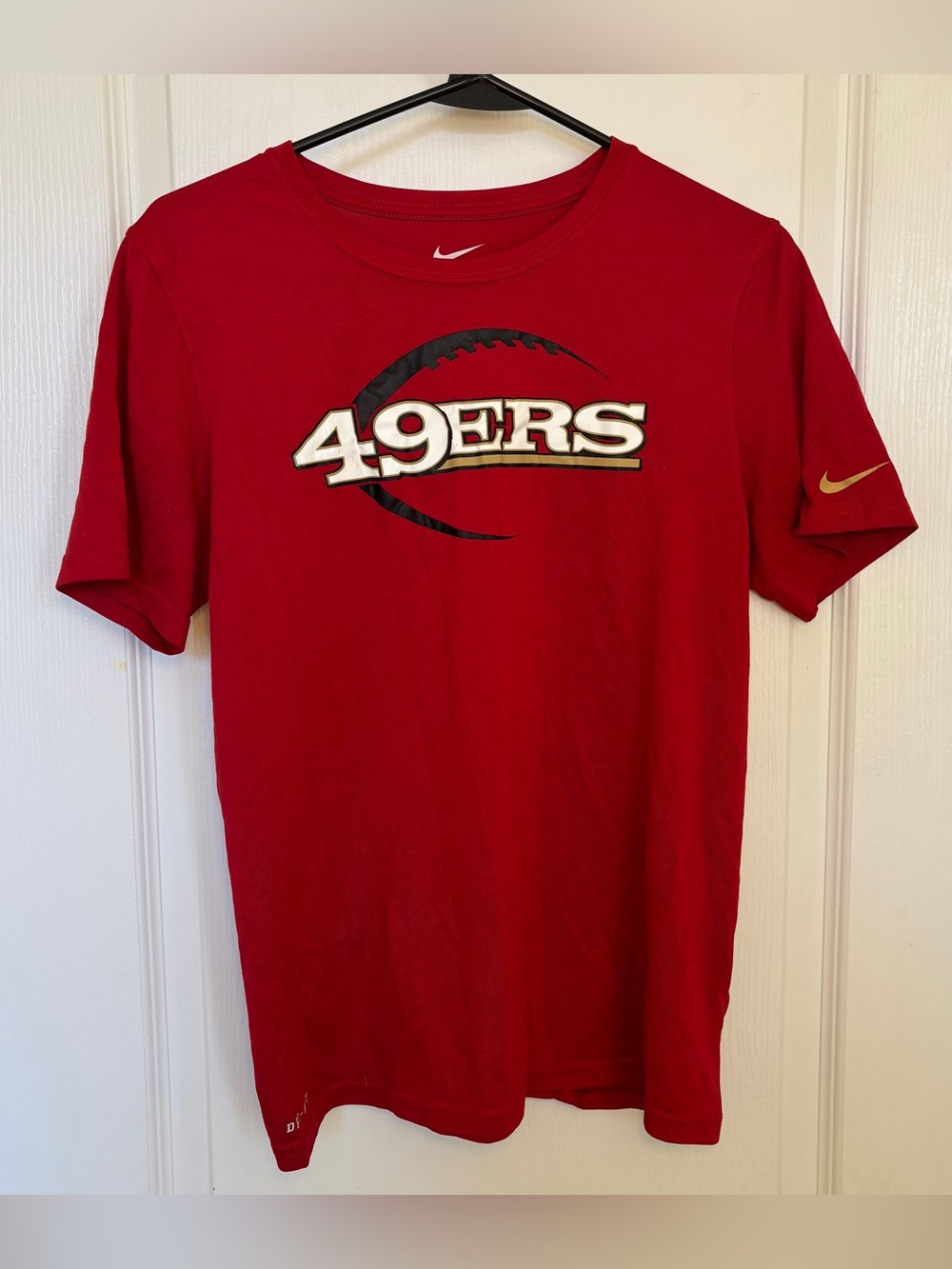 Nike Red The Nike Tee Athletic Cut Crewneck